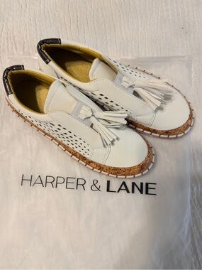 Harper & Lane White Slip-On Sneakers Tassel Detail Cork-Look Sole Women’s 7.5–8